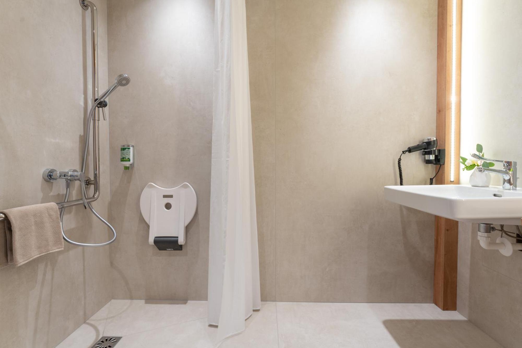 Eee Hotel Eberstalzell 외부 사진